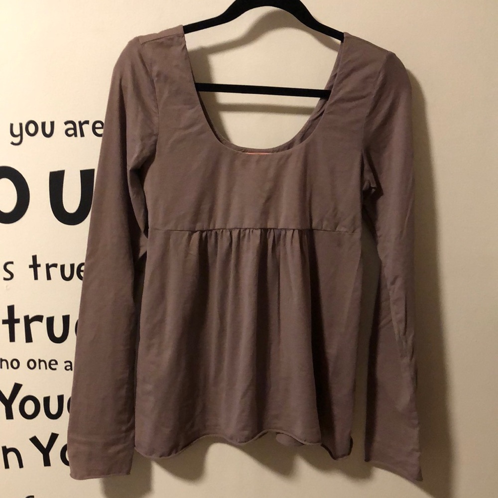 Long sleeve, empire waist shirt